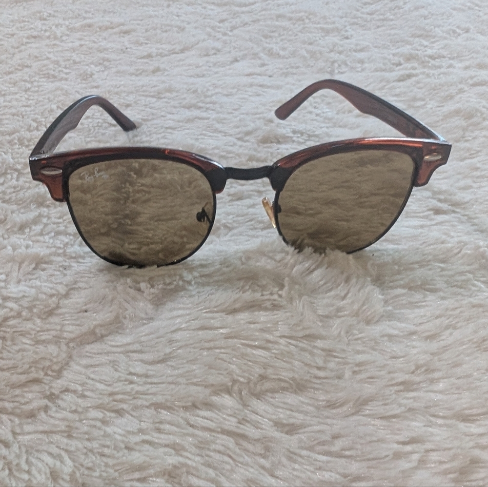 Ray-Ban Clubmaster Tortoise Shell  Sunglasses